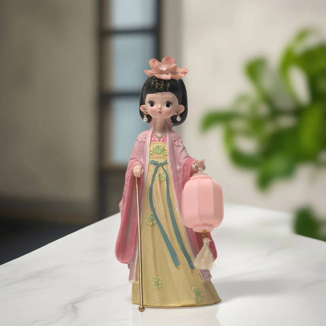 Chinese Palace Girl Figurine | Chinese Palace Girl Figurine